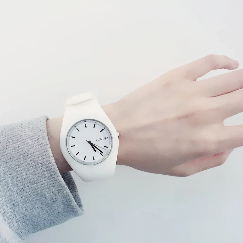 Dress Watch Ultra Thin - Orologio da uomo da donna color
