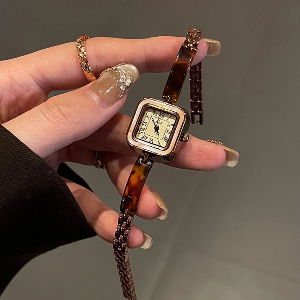 Orologi da donna vintage di lu - Luxury Watch Vintage recensione e prezzo