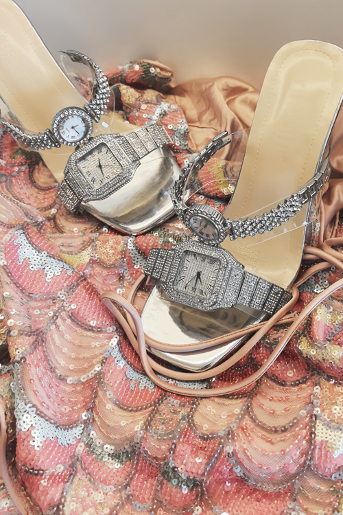 Design originale Orologio in c - Luxury Watch For Women recensione e prezzo