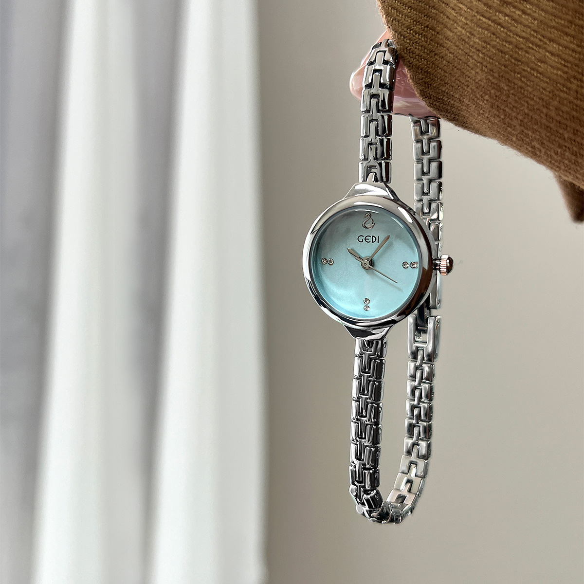 Nuovo orologio vintage leggero - Luxury Watch Vintage recensione e prezzo